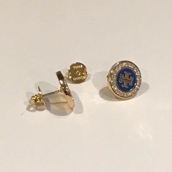 New Tory Burch Earrings. - Picture 3 of 4